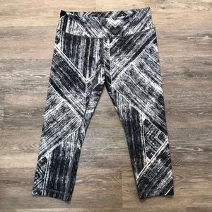 Lululemon Wunder Under Crop: Black & White Brushed